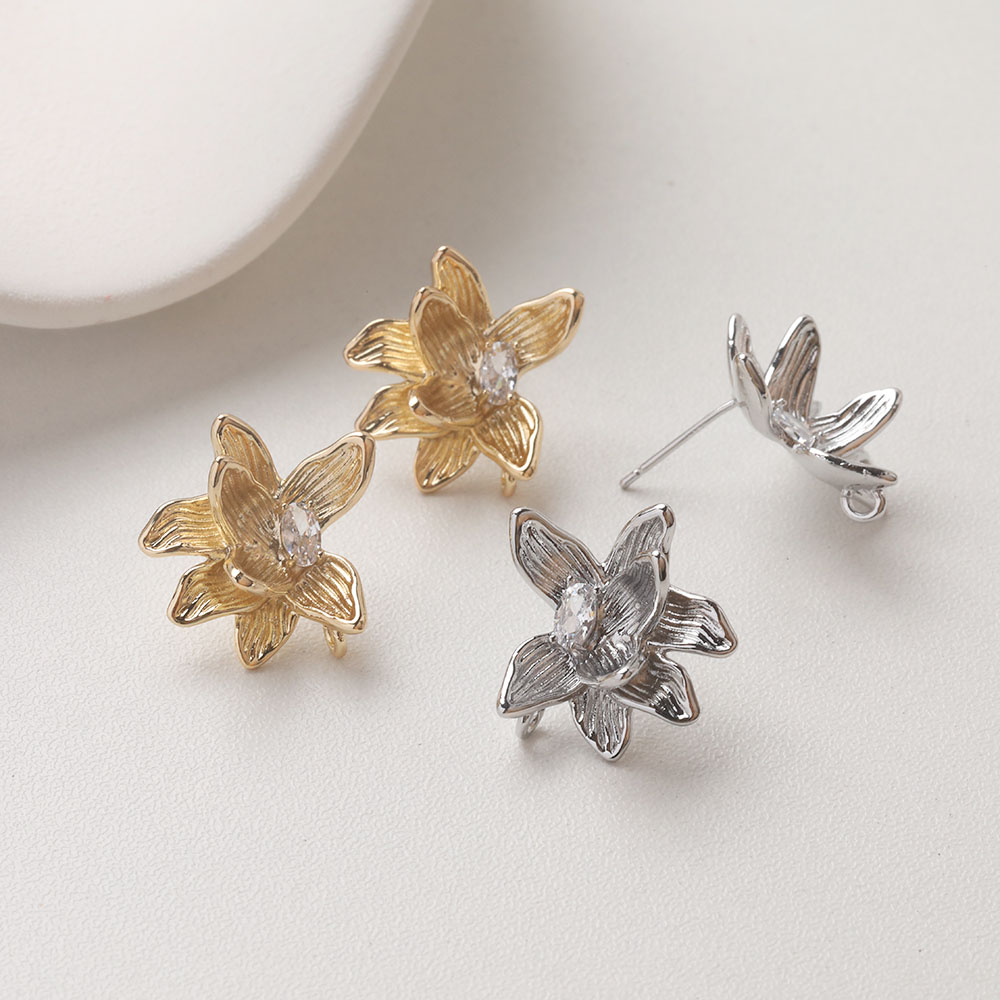 4PCS Dainty Flower Ear Studs E - đánh giá và giá Flower Supply